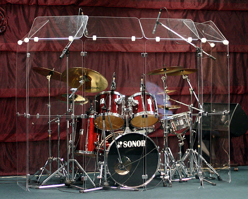 sound-design-live-how-to-control-feedback-in-live-sound-drum-shield